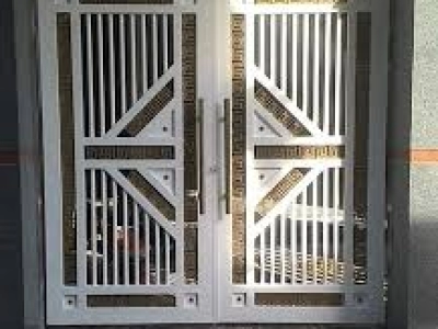 Dự Án Thi Công Cửa Sắt, Cửa Thép cho Các Công Trình Dân Dụng tại TP.HCM